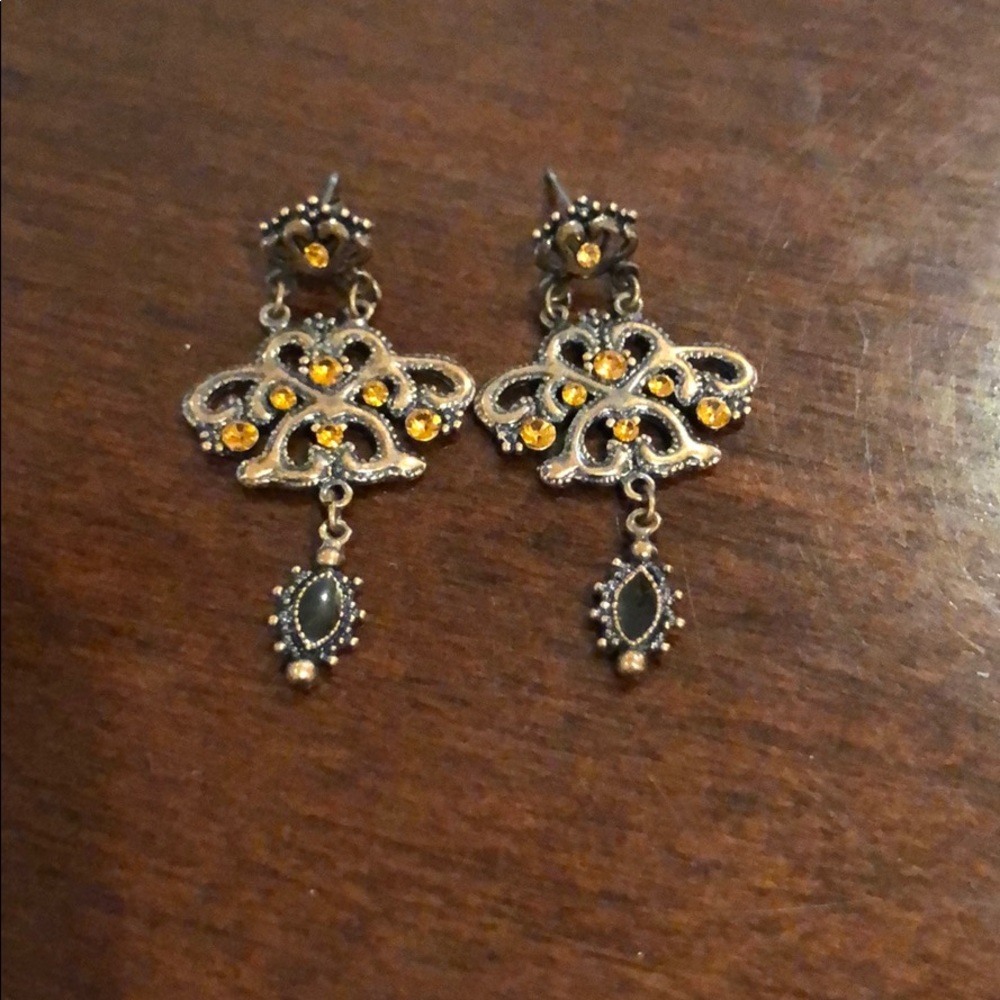 Brown and topaz drop earrings